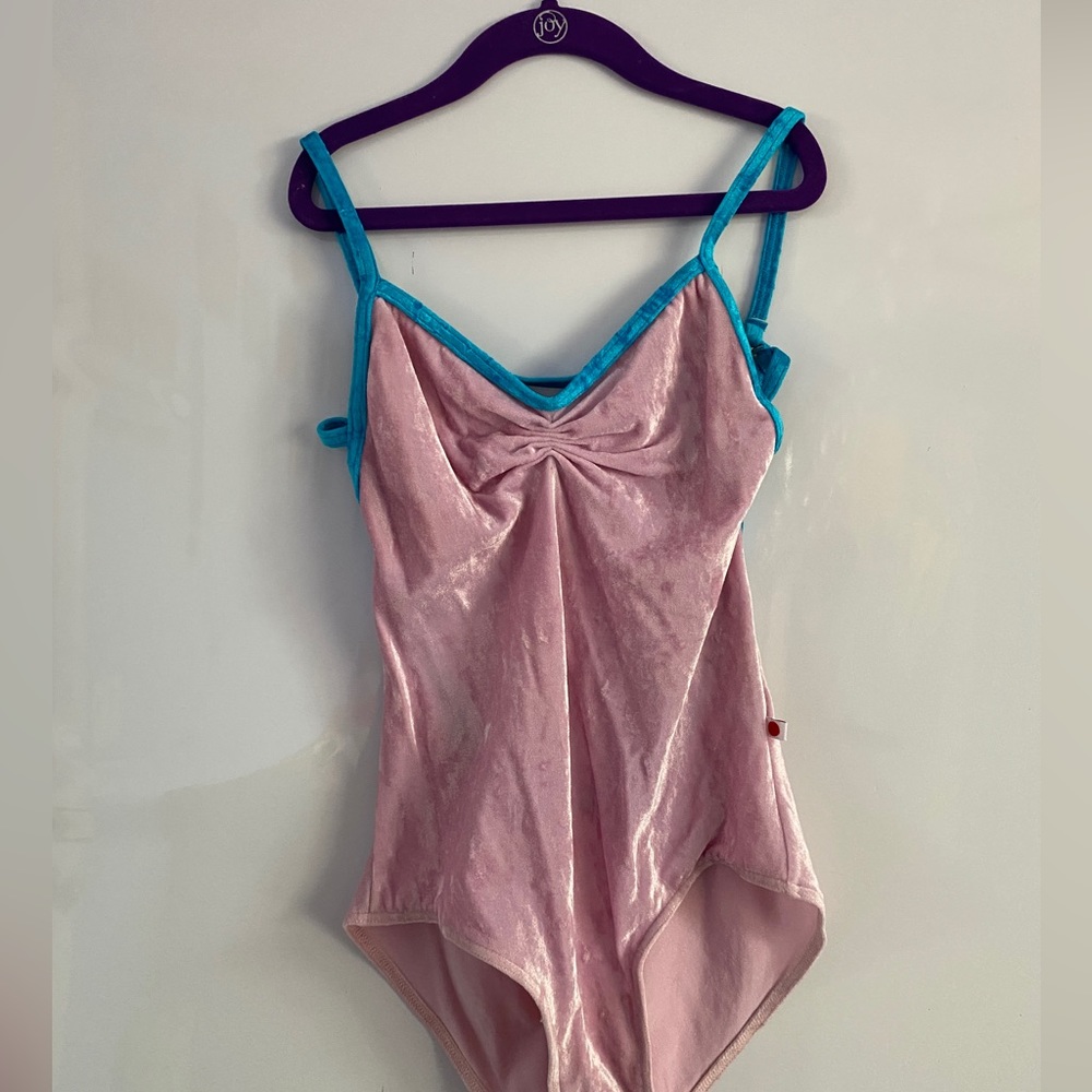 Small Tamara Pink Velvet Yumiko